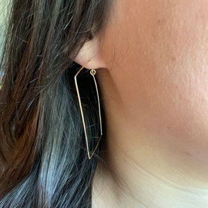 Rectangle hoop earrings/hammered gold wire/thin square hoop image 4