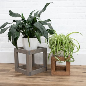 Handmade Cube Plant Stand: Modern Pine Wood Planter