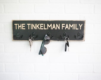Engraved Key Holder, Personalized Pine Key Rack, Housewarming Gift