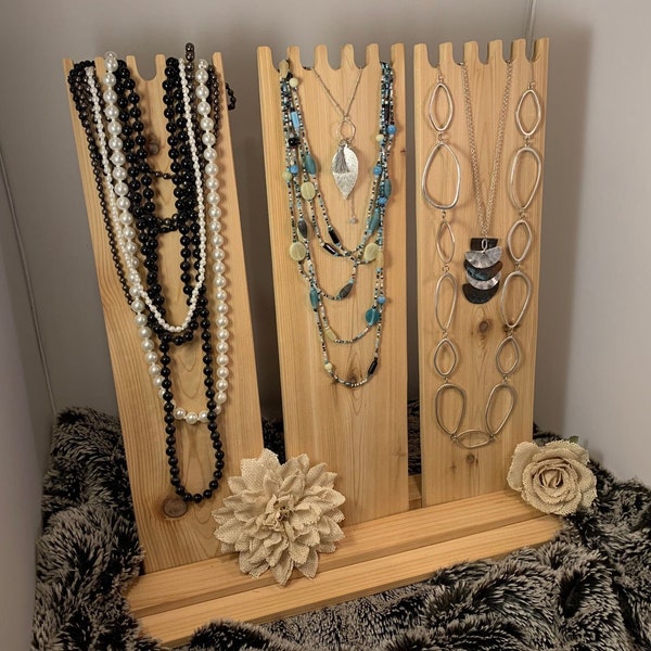 Multi-Necklace Display in Raw Cedar with 3 Easels - Wind-Resistant Jewelry Display, Necklace Display, Outdoor Use