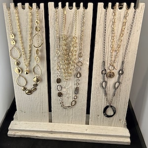 Multi-Necklace Display in Weathered Wood with 3 Easels Wind-Resistant Jewelry Display, Necklace Display, Outdoor Use Distressed WhiteWash