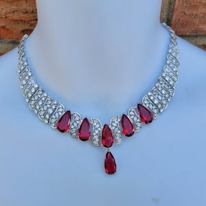 Crystal Ruby Red Necklace Teardrop rain drop Dangle