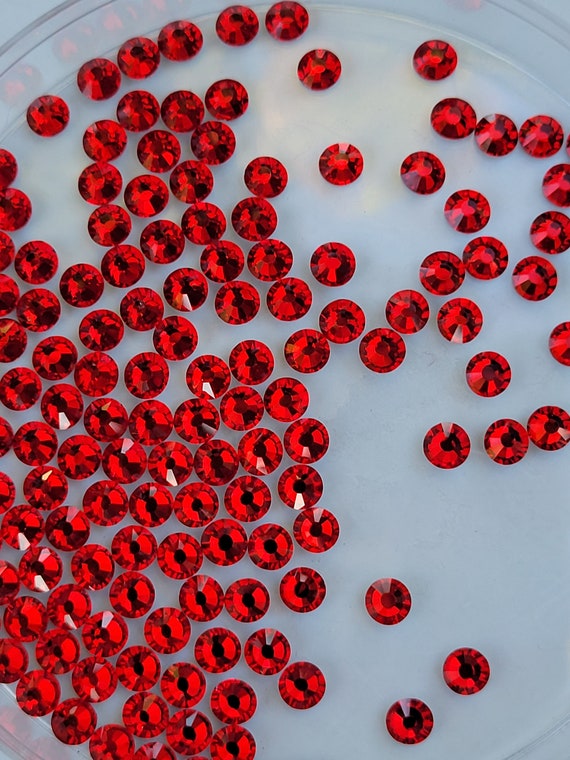 Red Carrington Crystal Glass Flat Back 20SS Ruby 106 Gross - Etsy