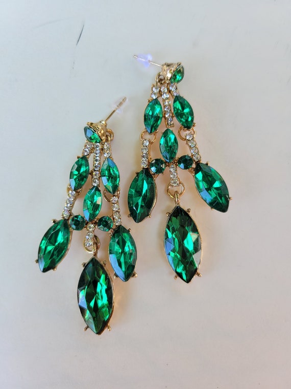 Emerald Green Earrings Rhinestone Chandelier - image 1