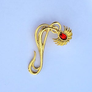 Death Becomes Her Pin Brooch Cosplay