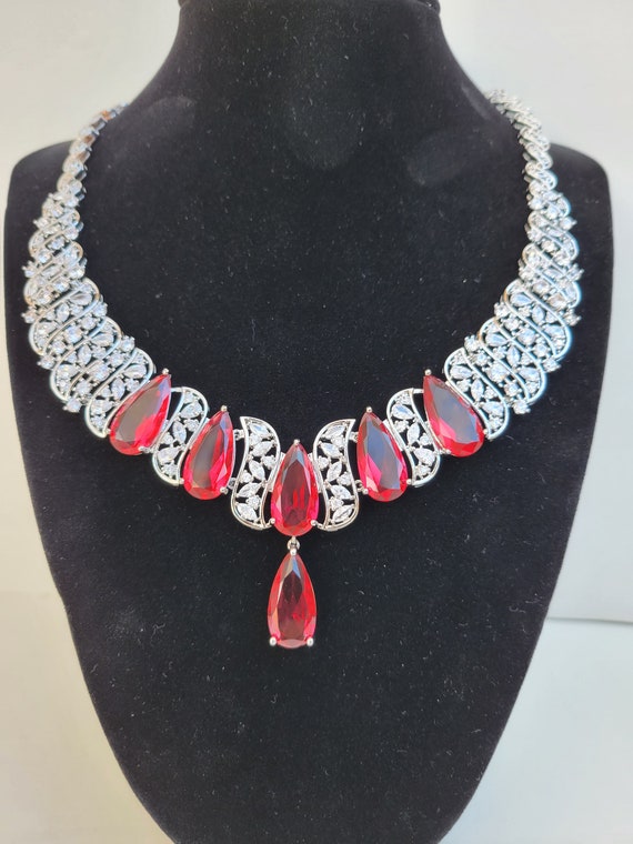 Crystal Ruby Red Necklace Teardrop rain drop Dang… - image 5