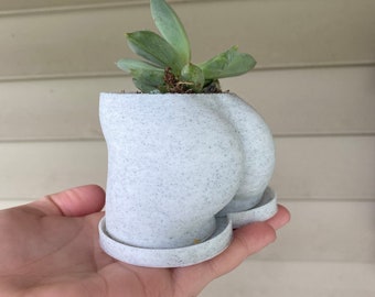 Booty with Saucer 3D Printed Plant Pots || Plant Pot | Butt Planter | Drainage Plant Pot | Booty Planter | 3D Printer | Office Plant Pot