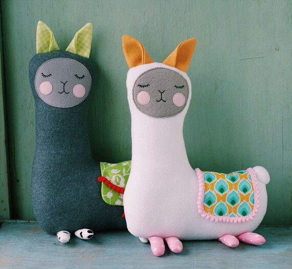 llama stuffed animal sewing pattern