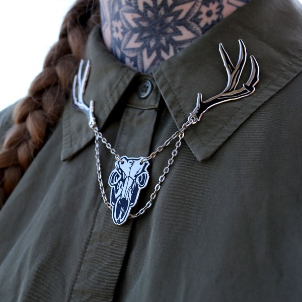 Deer Skull Collar Pin