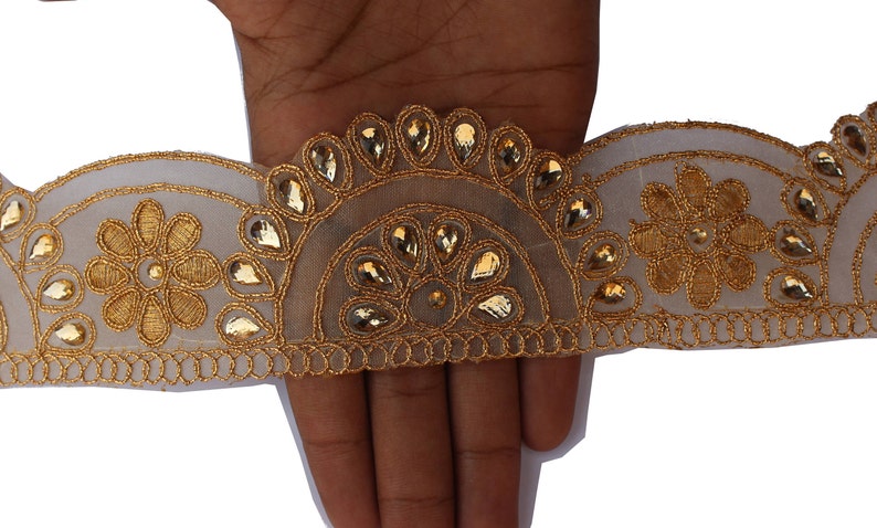2 Yard Golden Kundan Lace,Glass Beads,Stone Work Border,Bollywood Sari,Wedding Saree Border Embroidered Ribbons Indian Trim 2 Yard Golden Kundan Lace,Glass Beads,Stone Work Border,Bollywood Sari,Wedding Saree Border Embroidered Ribbons Indian Trim