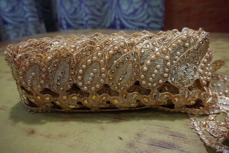 2 Yard Golden Kundan Lace,Glass Beads,Stone Work Border,Bollywood Sari,Wedding Saree Border Embroidered Ribbons Indian Trim 2 Yard Golden Kundan Lace,Glass Beads,Stone Work Border,Bollywood Sari,Wedding Saree Border Embroidered Ribbons Indian Trim