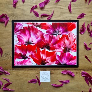 Mohnblumen aus leuchtenden rot-pinken Enkaustikfarben // Wunderschöne Blumen-Grußkarte // DIN 5 // handgemalt // als Original verschickt