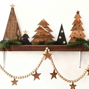 Set di alberi di Natale in legno fatti a mano: decorazioni rustiche per le feste