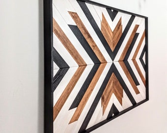 Arte mural de madera azteca: decoración geométrica bohemia