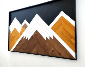 Art mural montagne bois, art mural bois cadre noir, montagnes géométriques, art mural abstrait, décoration de ferme moderne, décoration en bois 3D