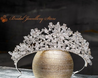 Diadème de mariée, diadème argenté, couronne de mariée en cristal, diadème de mariage, accessoire de cheveux de mariage, casque de mariage, postiche de mariée, cristaux !