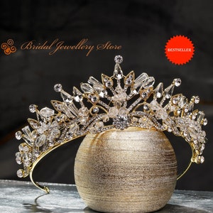 Bridal Tiara, Gold Tiara, Bridal Crown, Wedding Tiara, Wedding Hair Accessory, Wedding Headpiece, Bridal Hairpiece, Crystals Crown, Diadem