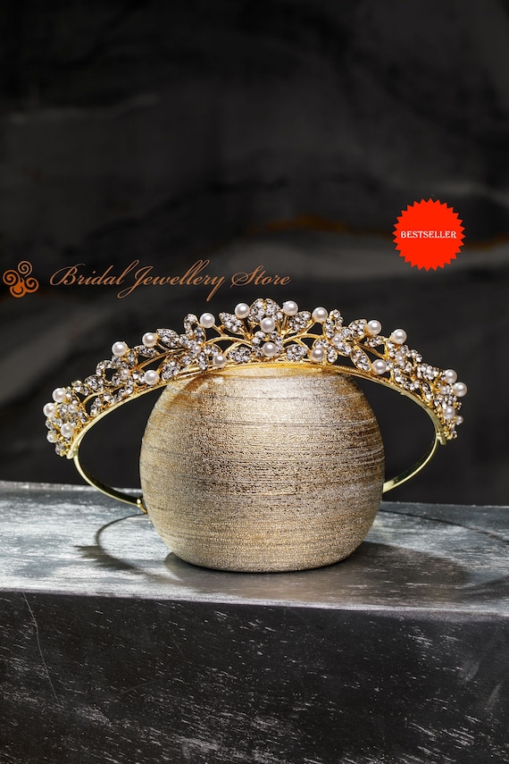 Pearl Bridal Tiara, Gold Wedding Crown, Rhinestones - Etsy display picture 3
