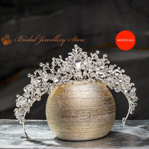 Crystal Bridal Tiara, Silver Wedding Hair Accessory, Gift  display picture 2