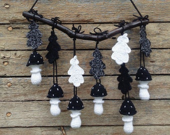 Crochet Mushroom Garland: Handmade Woodland Wall Hanging