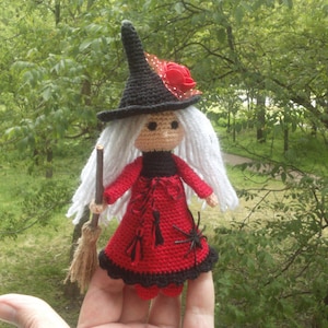 Crochet Kitchen Witch Doll: Halloween Decor with Broom