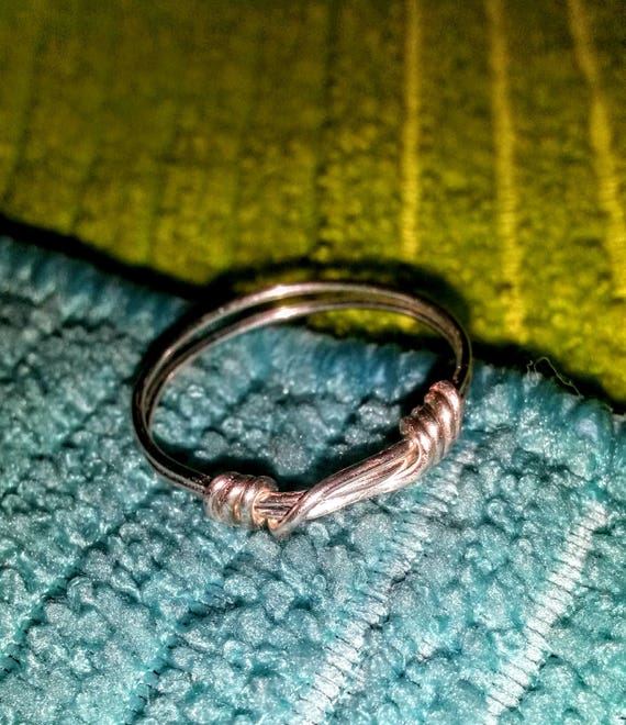 Etsy knot ring best sale
