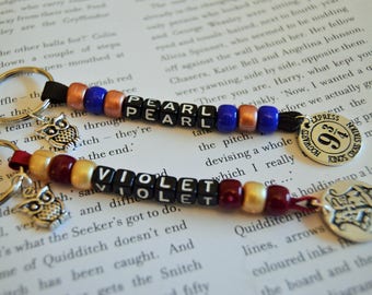 Harry Potter Gryffindor, Ravenclaw, Slytherin, Hufflepuff keychain, Hogwarts Platform 9 3/4 Personalised Name Keyring