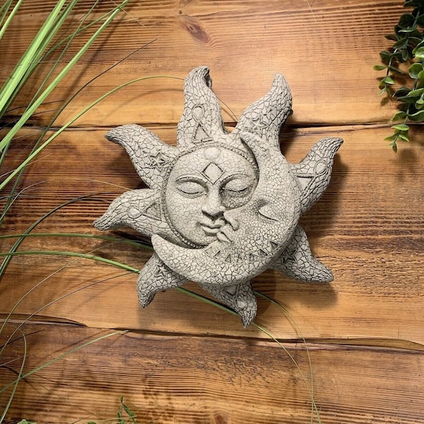 Stone Garden Sun/Moon Face Wall Plaque Hanging Ornament