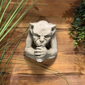 Stone Garden Gargoyle Gremlin Wall Plaque Hanger Ornament