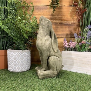 Stone Garden Moon Gazing Hare Ornament