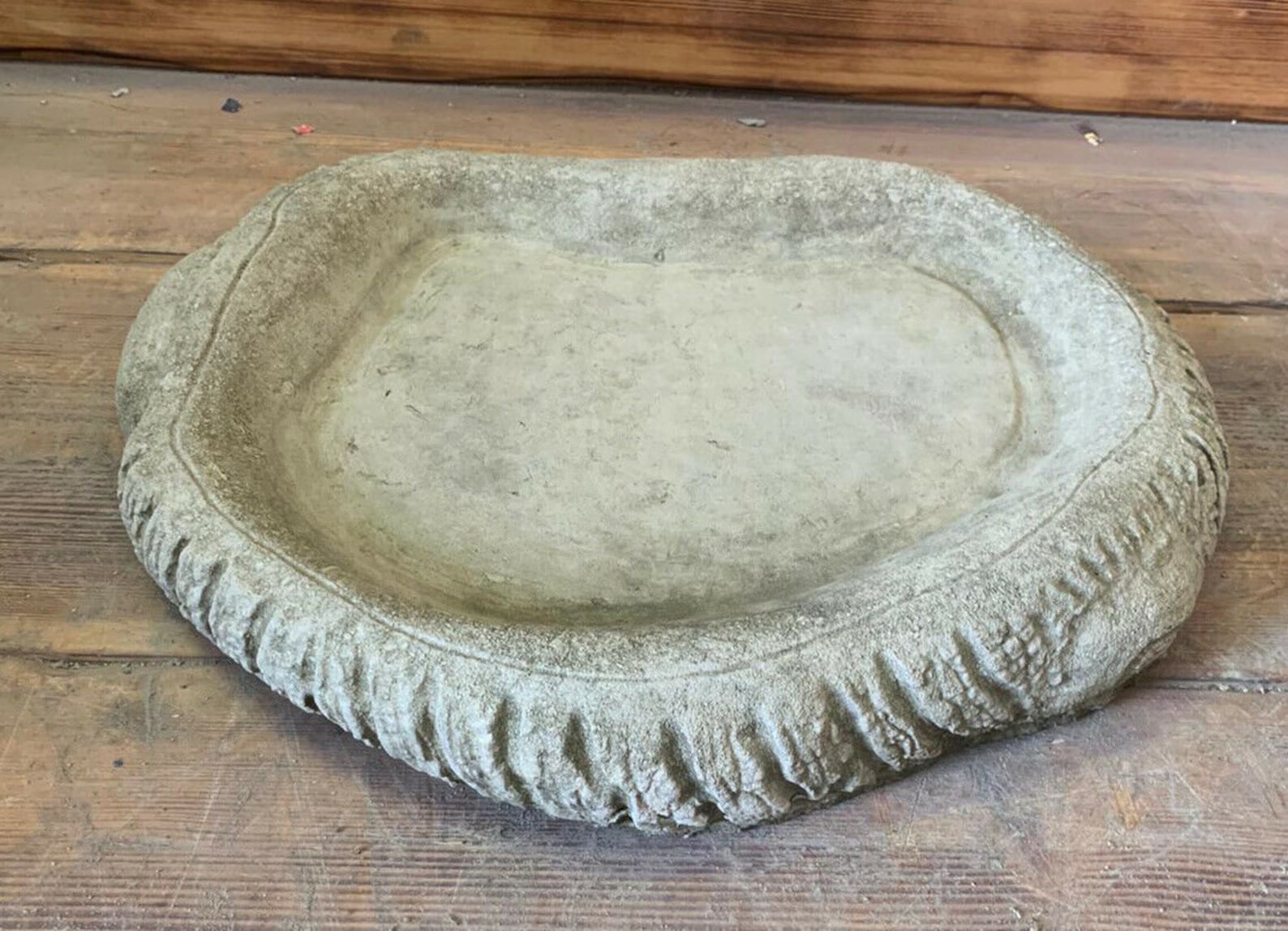 Stone Garden Log Bird Bath Top Only/ Feeder/ Bowl/ Replacement Dish