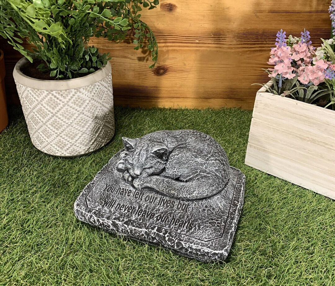 Stone Garden Memorial Cat With Verse Statue Ornament - Etsy UK