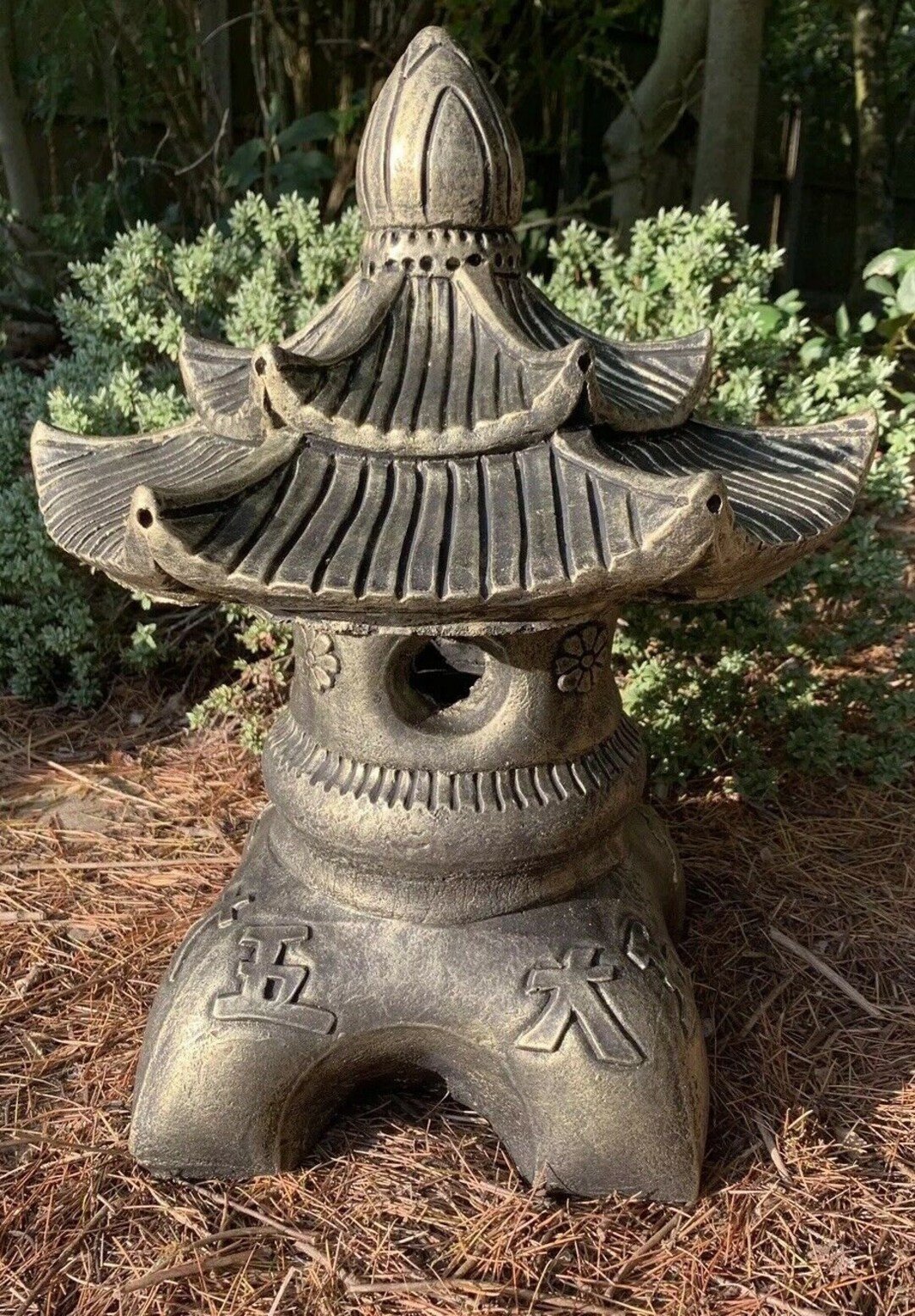 Stone Garden Detailed Large Japanese Pagoda Hand Cast Stone Gold
