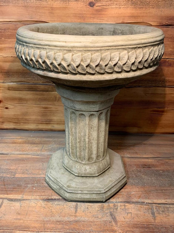 Stone Garden Hexagonal Art Deco Style Leaf Vine Detailed Bird Bath