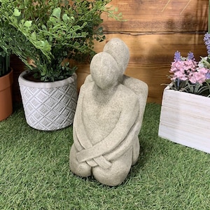 Stone Garden Modern Loving Couple Abstract Art Statue Ornament