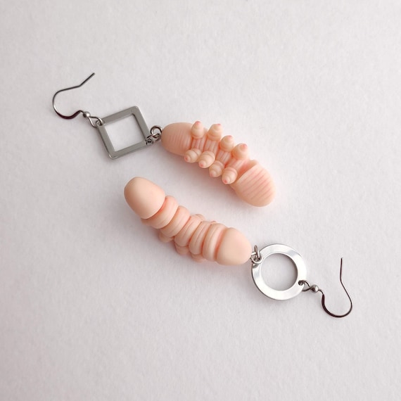 ドリーム ホーム』小道具 イヤリング