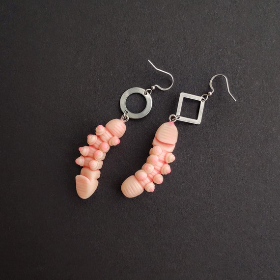 ドリーム ホーム』小道具 イヤリング