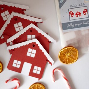 Jolly paper bunting - Nordic chalets