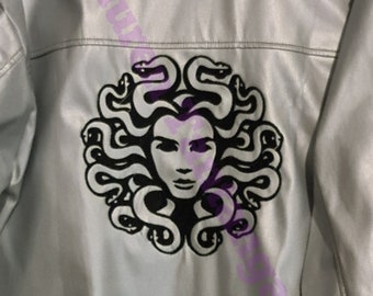 BT. Medusa, disegno di ricamo a macchina, modello di ricamo a macchina, Medusa,
