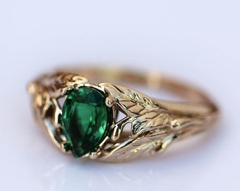 READY TO SHIP, Sizes 5.75-7.75 Us, Emerald engagement ring, 14K yellow gold leaves ring, Unique engagement ring, Synthetic Emerald ring