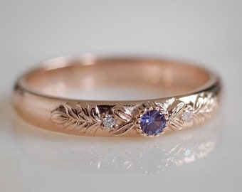 Alexandrite wedding ring, leaves wedding band, wreath ring, unusual wedding, nature wedding band, color changing gemstone ring, ethical ring