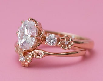 1.1 carat Lab grown Diamond Bridal Ring set in Rose Gold, Romantic Flower Engagement Ring and Ornate Diamond Wedding Band, 14k or 18k Gold