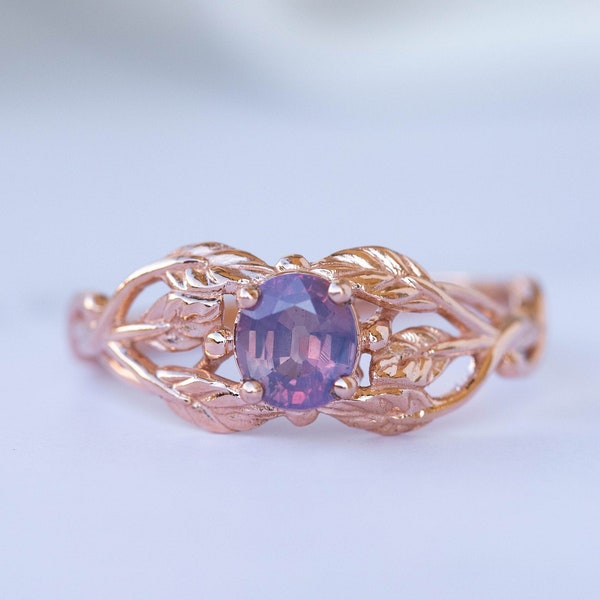 Anillo de compromiso de zafiro opalescente, anillo de propuesta élfico, anillo de pan de oro y vid, anillo de compromiso de la naturaleza, oro rosa y zafiro natural