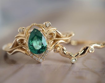 Lab emerald bridal ring set, emerald & diamonds ring, art nouveau ring, vintage style ring, emerald engagement ring, stacking, unique ring