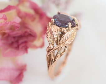 Pear cut alexandrite engagement ring, wedding ring for woman, leaves ring, nature jewelry, leaf ring, teardrop ring, colour change, 14K gold