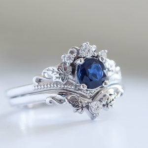 Natural Sapphire Ring Set with Ivy Leaves and Diamonds, Nature inspired Fantasy Engagement Ring and Leafy Wedding Band in 14K or 18K Gold