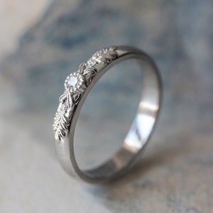Diamond wedding band, white gold ring, leaf ring, nature ring, 3mm band, gold wedding ring for woman, stackable ring, three diamonds