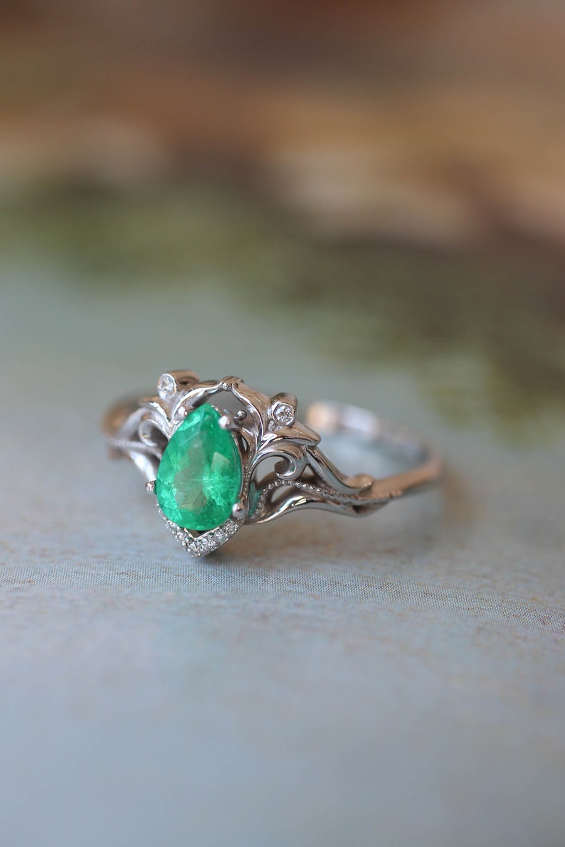 Natural emerald and diamonds ring, unique engagement ring, vintage wedding, leaves ring, moissanite ring, art nouveau ring, ring for woman image 8