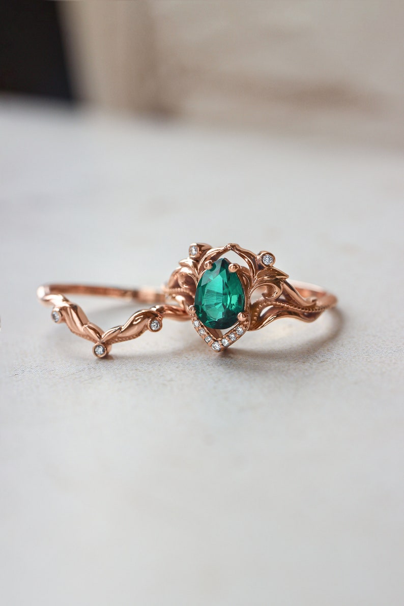 Lab emerald and moissanite ring, unique engagement ring, pear cut ring, leaves ring, emerald engagement, art nouveau ring, ring for woman image 4