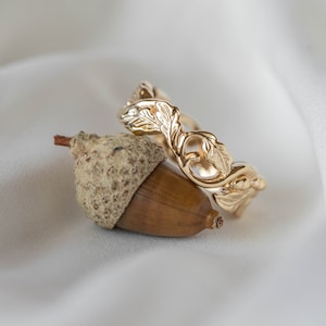 Flourish Oak Leaf Ring, Nature inspired Wedding band for woman, Forest wedding, Unique Woodland ring, 14k or 18k Solid Gold Leaves Ring